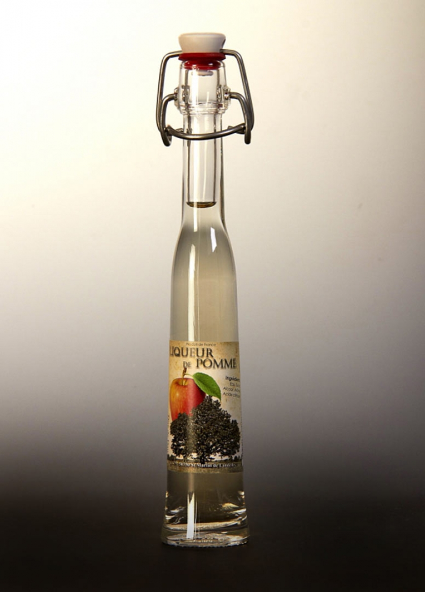 <strong>Liqueur de pomme</strong><br/>4cl