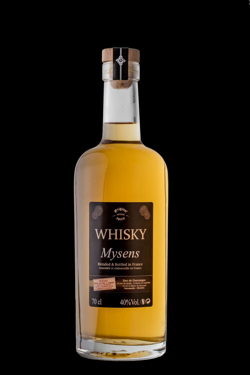<strong>Whisky Holisma ADN</strong><br/>70 cl